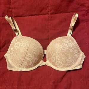 Victoria’s Secret Sexy Tee push up bra